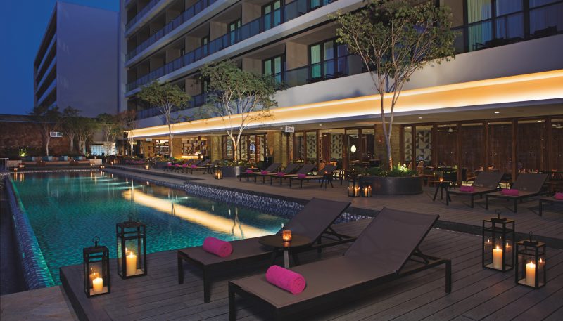 BRCSL_EXT_Freestyle_Pool_Night_1B