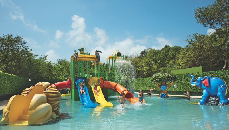 DRETU_ExpClub_WaterPark_1A