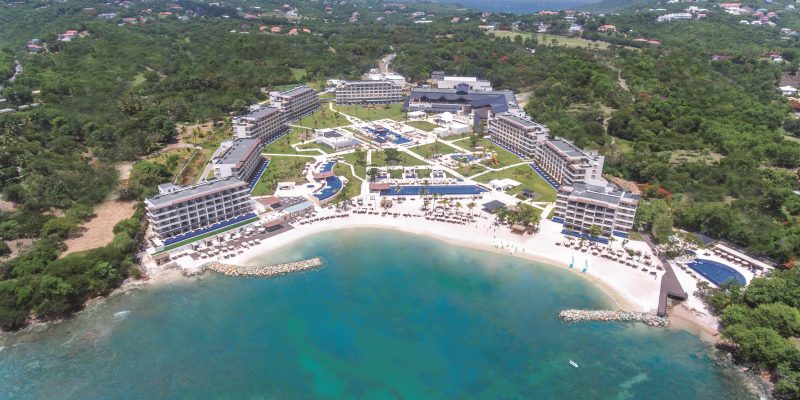 Royalton-Saint-Lucia-St--Lucia-Caribbean-Islands-9b93f42a-c8fa-49e2-abfb-e32046bcffdd