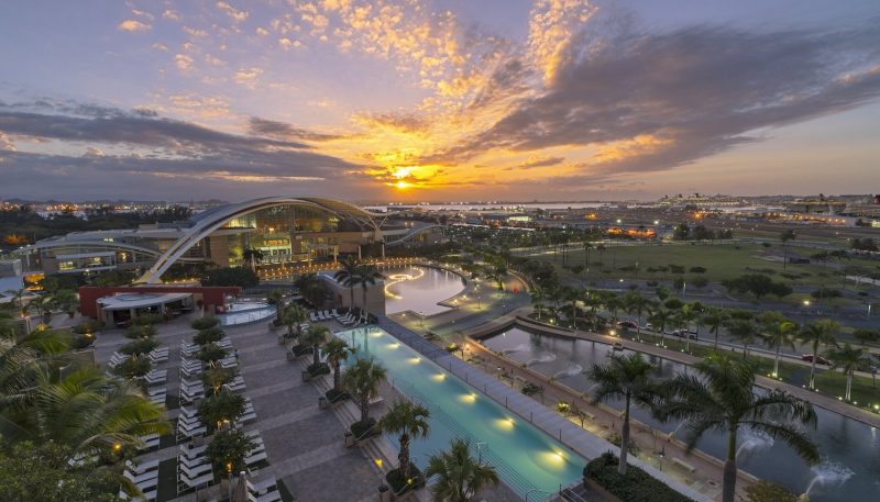 she1523ex-188497-Sun_Deck-High_S