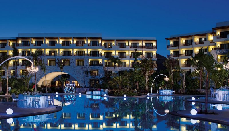 SEARM_MICE_GalaDinner_pool_2A