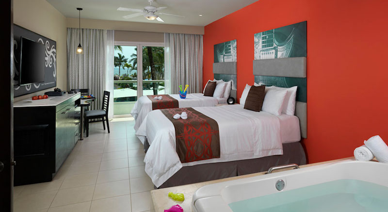 HRHVALLARTA-Deluxe-Family