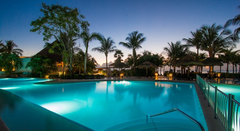 Sandos_Caracol_Pool_67