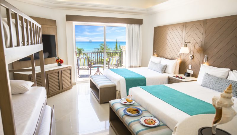 Panama-Jack-Resorts-Playa-del-Carmen-Family-Junior-Suite-Oceanfront-Room-Service
